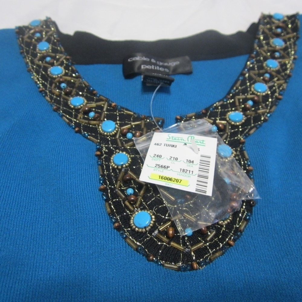 cable & gauge petites women's dress blouse.-with stones around the neck-size ps - Picture 7 of 13
